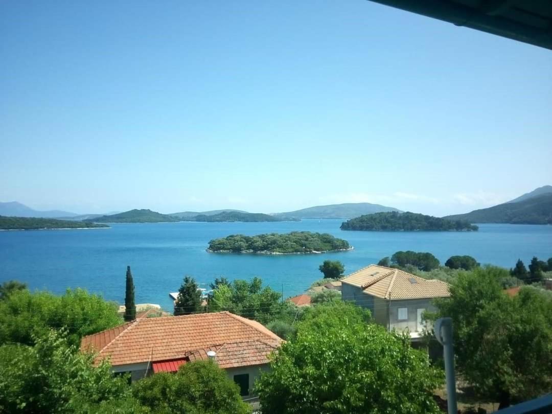 Aparthotel Bella Vista Nydri  Esterno foto