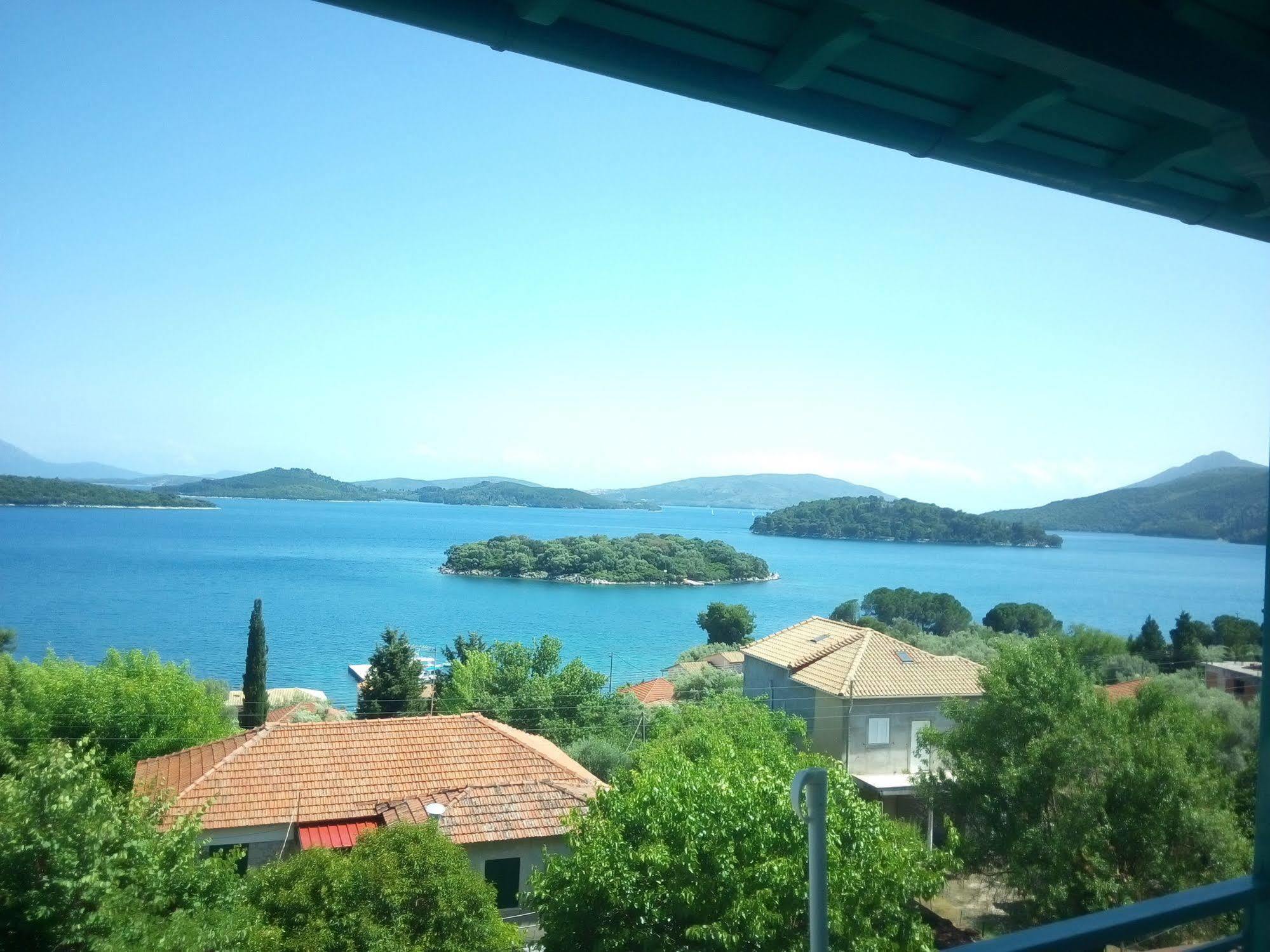Aparthotel Bella Vista Nydri  Esterno foto